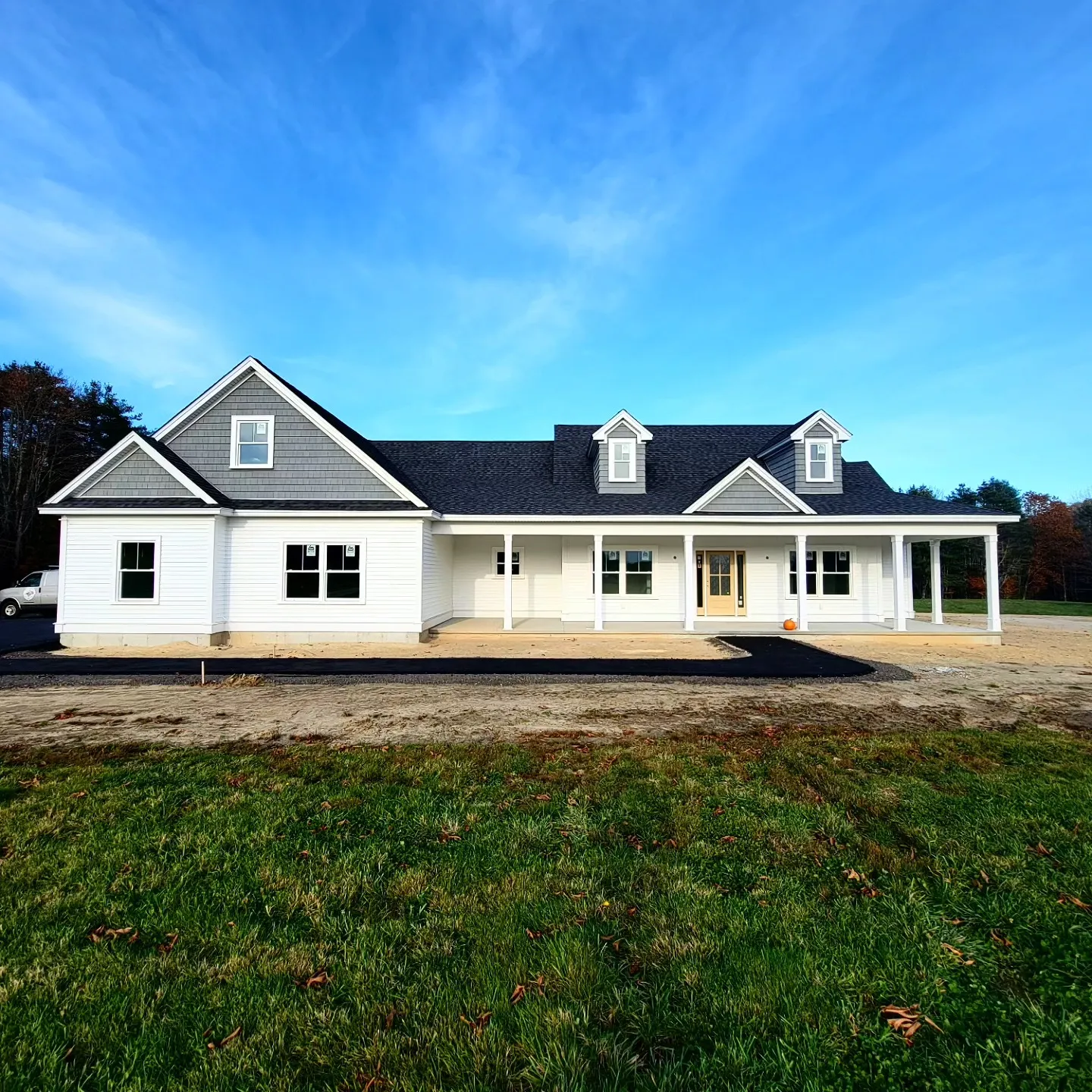 Freshly painted exterior of a Maine home by Nappi's Painting in Raymond